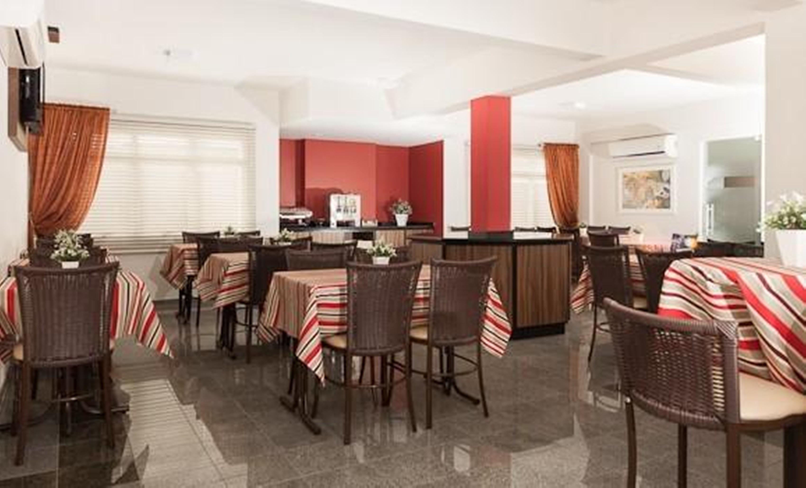 Hotel Dois H Joinville Buitenkant foto